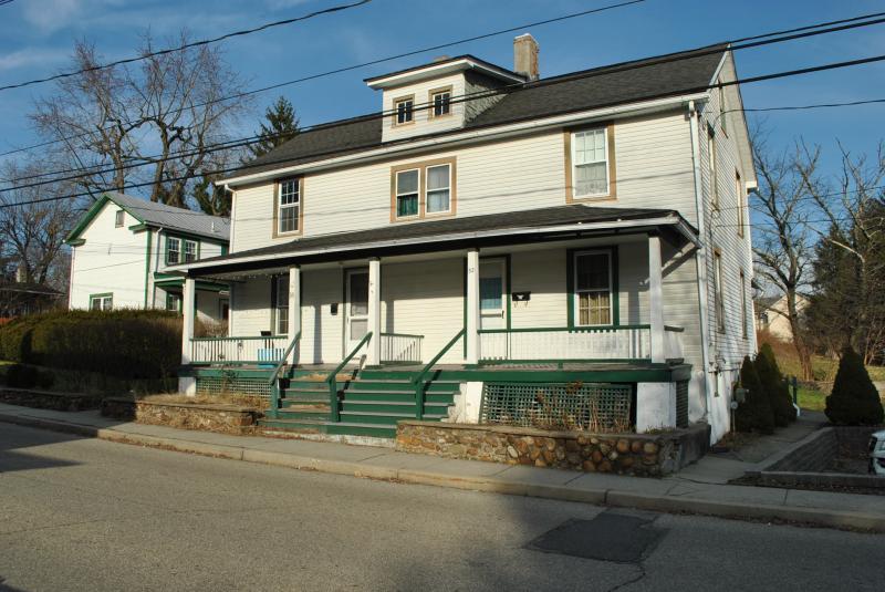 Real Estate for Sale, ListingId:17965951, location: 30 S LINCOLN AVE Washington 07882