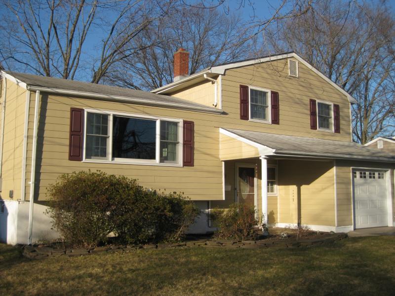 Single Family Home for Sale, ListingId:18067019, location: Edison 08817
