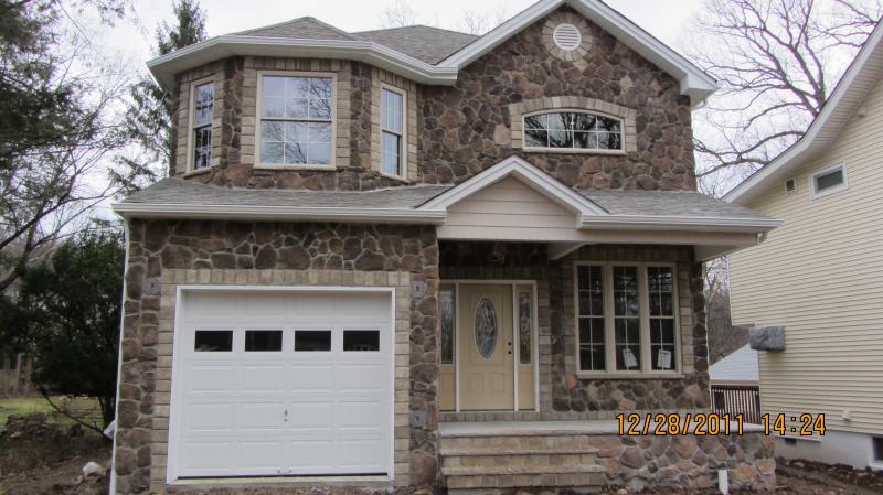 Single Family Home for Sale, ListingId:17842184, location: 130 SYCAMORE AVE Livingston 07039