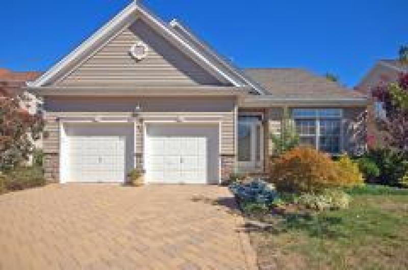 Single Family Home for Sale, ListingId:17879528, location: 26 JAYS COR Somerset 08873