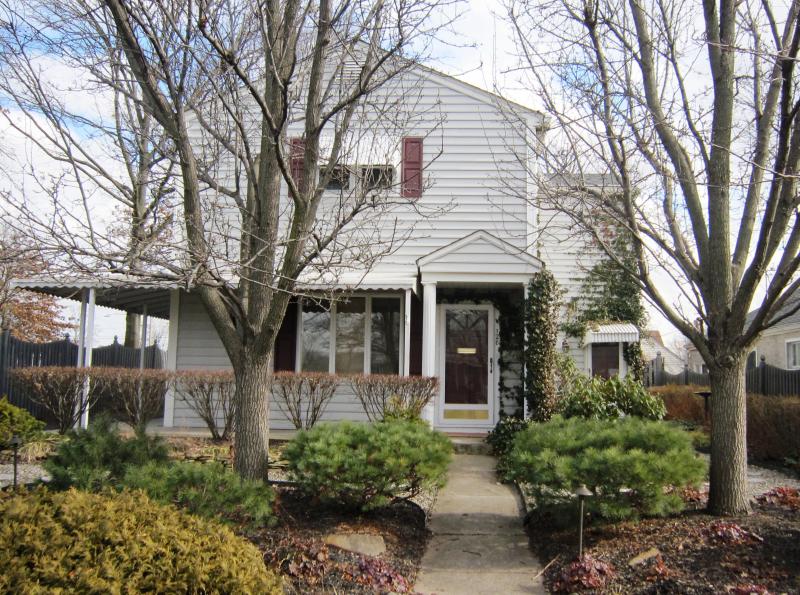 Single Family Home for Sale, ListingId:17934289, location: 128 N CLARK AVE Somerville 08876