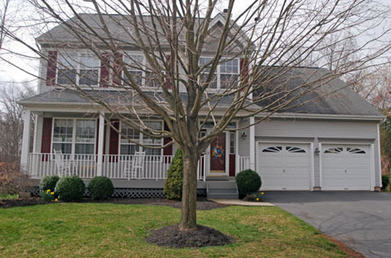 Single Family Home for Sale, ListingId:18514819, location: 8 Stone House Dr Whitehouse Station 08889