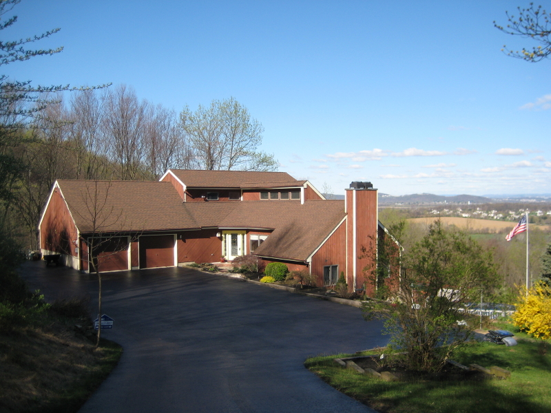 Single Family Home for Sale, ListingId:18666566, location: 10 North Ridge Bloomsbury 08804