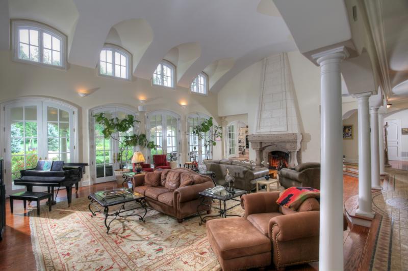 Real Estate for Sale, ListingId:17175718, location: Warren 07059