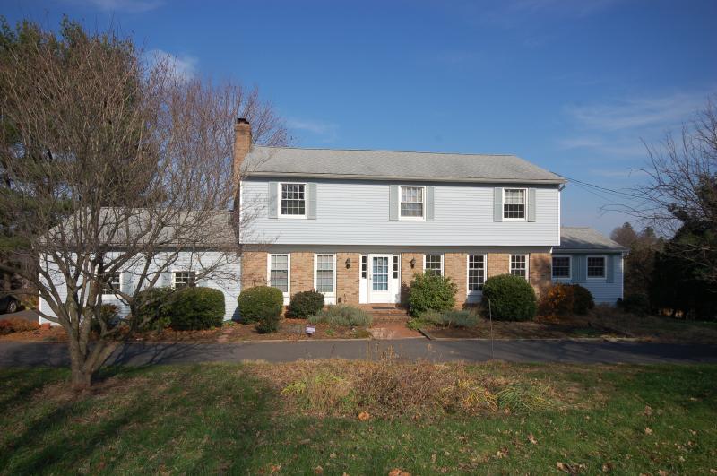 Single Family Home for Sale, ListingId:17739734, location: 44 RUPELL RD Union 07083
