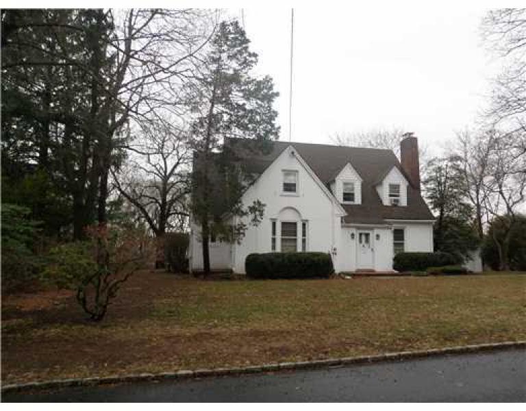 Single Family Home for Sale, ListingId:17976666, location: 25 HILLCREST DR Piscataway 08854