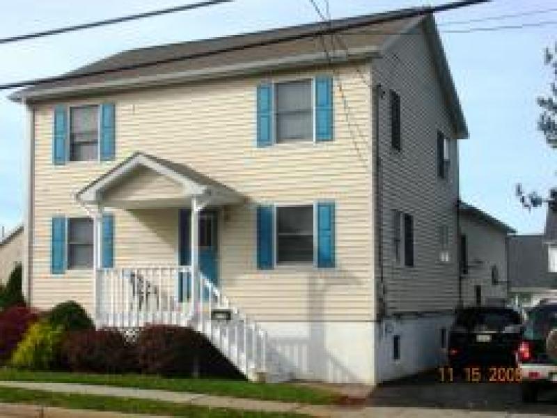 Single Family Home for Sale, ListingId:16720416, location: Manville 08835