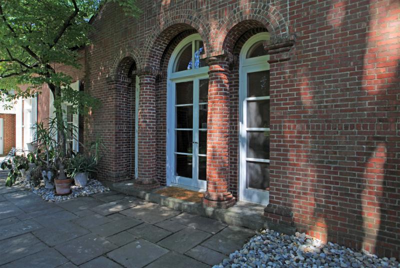 Viewing Image 15
