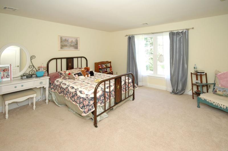 Viewing Image 23