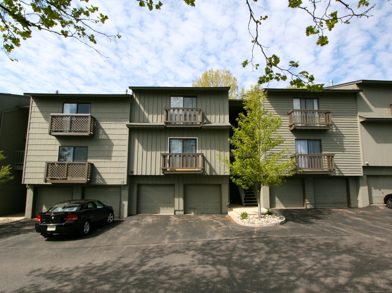 Single Family Home for Sale, ListingId:18839707, location: 106 Spruce Hills Dr Glen Gardner 08826