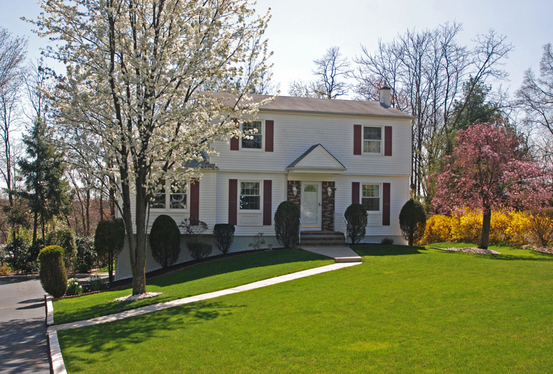 Single Family Home for Sale, ListingId:18759300, location: 4 Remrose Ledge Green Brook 08812