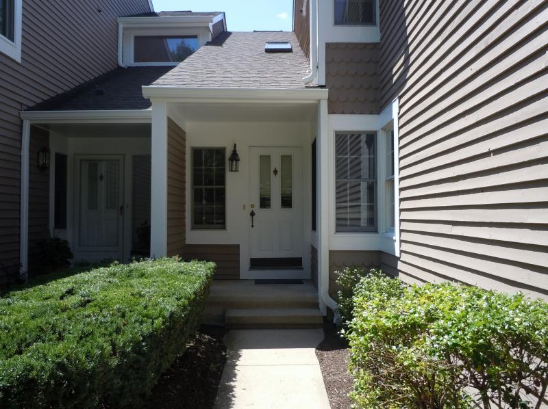Single Family Home for Sale, ListingId:17773516, location: 11 N STONE EDGE RD Bedminster 07921