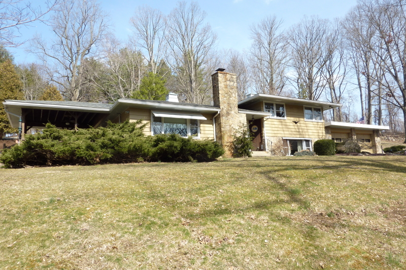 Single Family Home for Sale, ListingId:18168691, location: 28 Hollow Road Lebanon 08833
