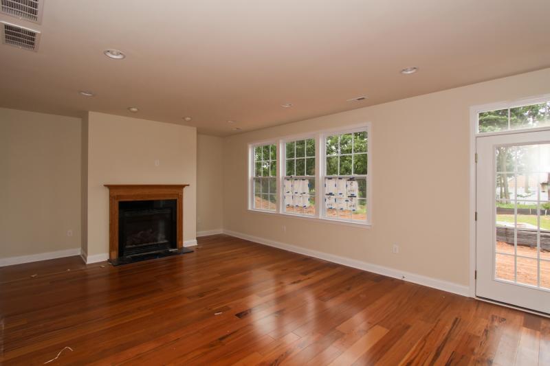 Viewing Image 7