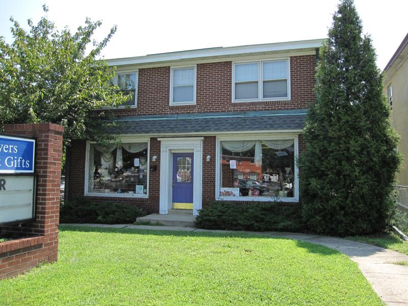 Commercial Property for Sale, ListingId:17248025, location: 2615 Hamilton Hamilton 08609
