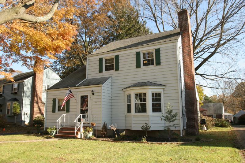 Single Family Home for Sale, ListingId:17593925, location: 565 AYRES AVE Plainfield 07063