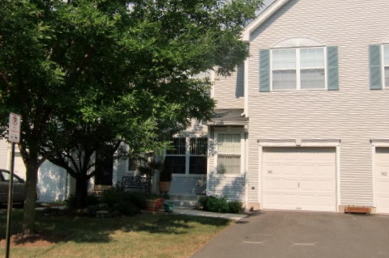 Single Family Home for Sale, ListingId:17981846, location: 343 CYNTHIA LN Bridgewater 08807