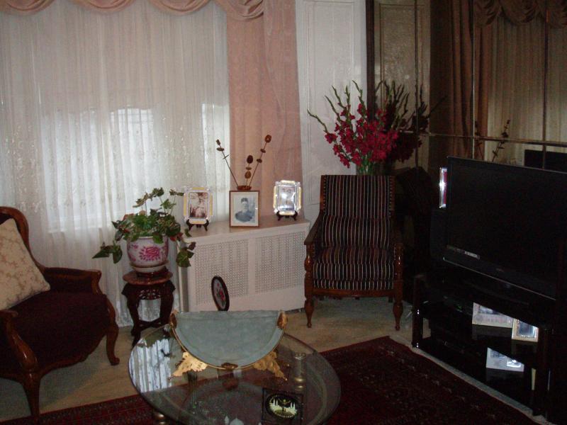 Viewing Image 8