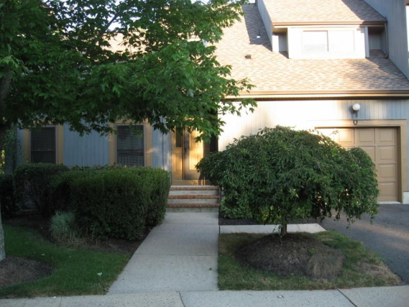 Single Family Home for Sale, ListingId:17965956, location: Basking Ridge 07920