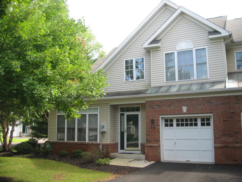 Single Family Home for Sale, ListingId:17223157, location: Bridgewater 08807