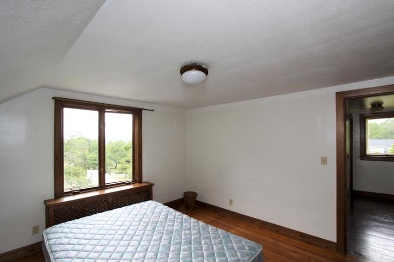 Viewing Image 6