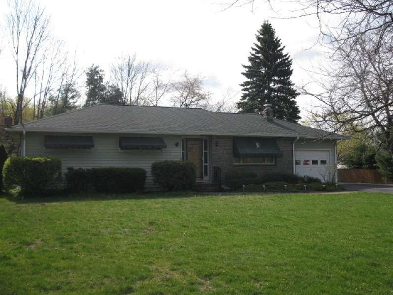 Single Family Home for Sale, ListingId:18776577, location: Bloomsbury 08804