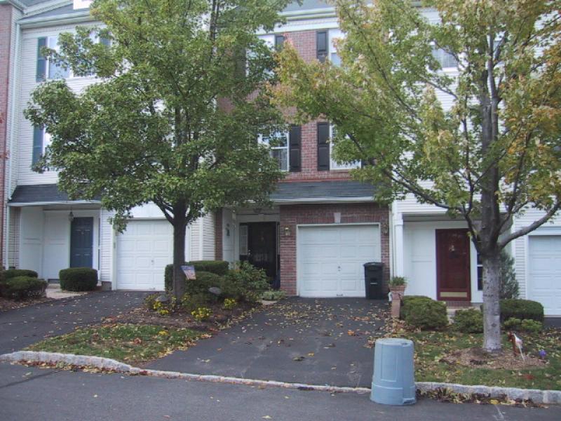 Single Family Home for Sale, ListingId:17960338, location: 5 PRESCOTT CT Basking Ridge 07920
