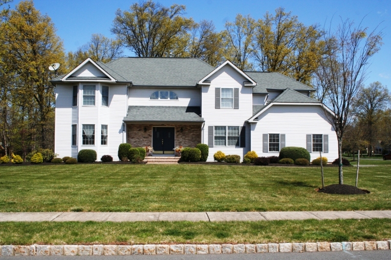 Single Family Home for Sale, ListingId:18833782, location: 66 Ichabod Crane Ln Belle Mead 08502