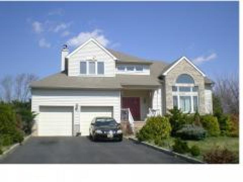 Single Family Home for Sale, ListingId:17495815, location: 2 MORE RD Hillsborough 08844