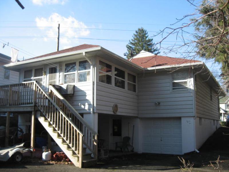 Viewing Image 8