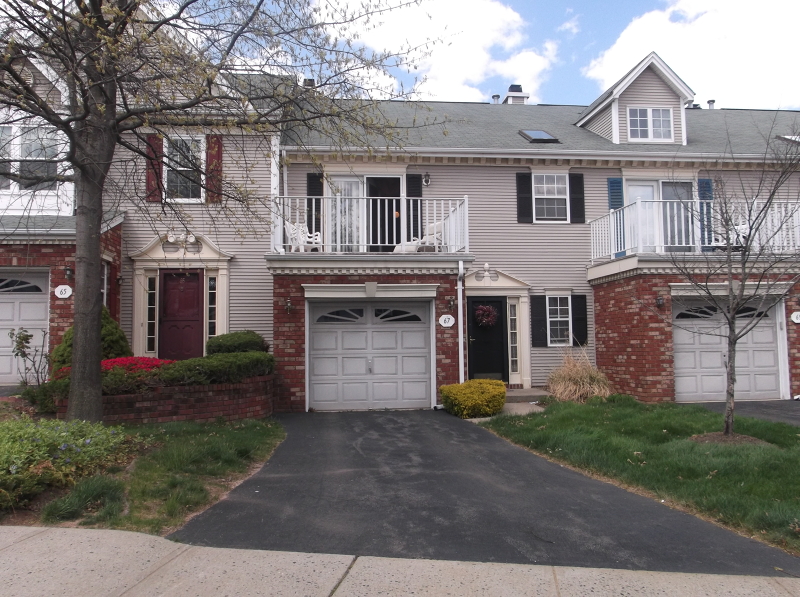 Single Family Home for Sale, ListingId:18729614, location: 67 Sapphire Ln Franklin Park 08823