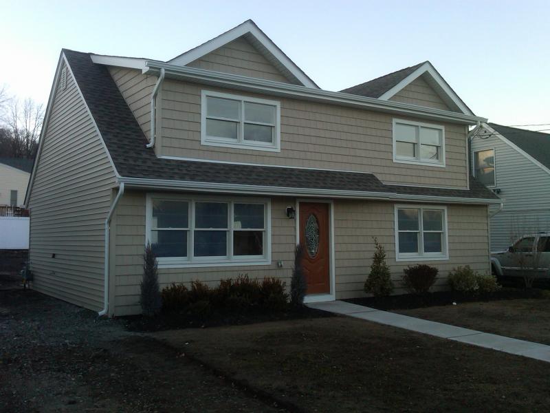 Single Family Home for Sale, ListingId:19223101, location: 80 Greene Ave Totowa 07512