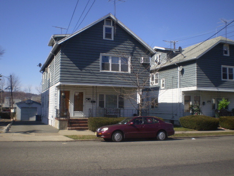 Multi Family for Sale, ListingId:18441238, location: 362 Trenton Ave Paterson 07503