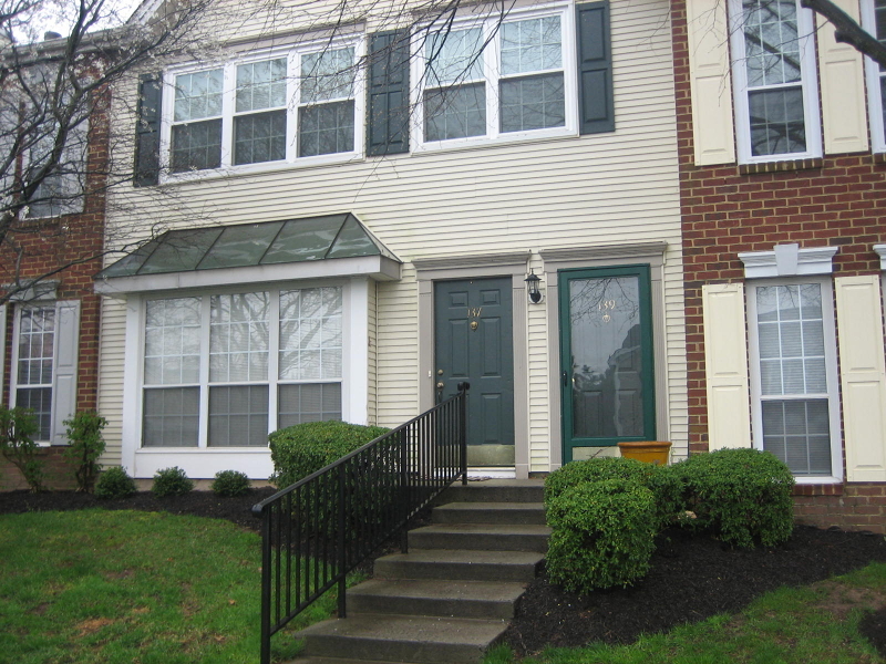 Single Family Home for Sale, ListingId:18578837, location: 139 Gregory Ln Franklin Park 08823