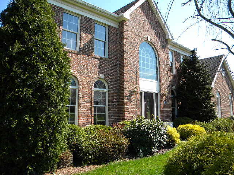 Single Family Home for Sale, ListingId:18586224, location: 105 CANAL XING Stewartsville 08886