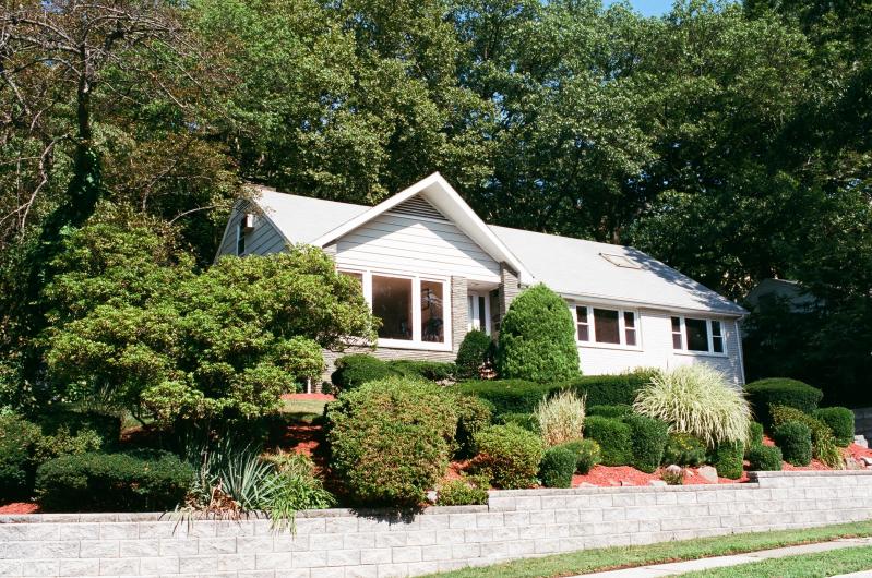 Single Family Home for Sale, ListingId:17095082, location: 29 COLLAMORE TER West Orange 07052