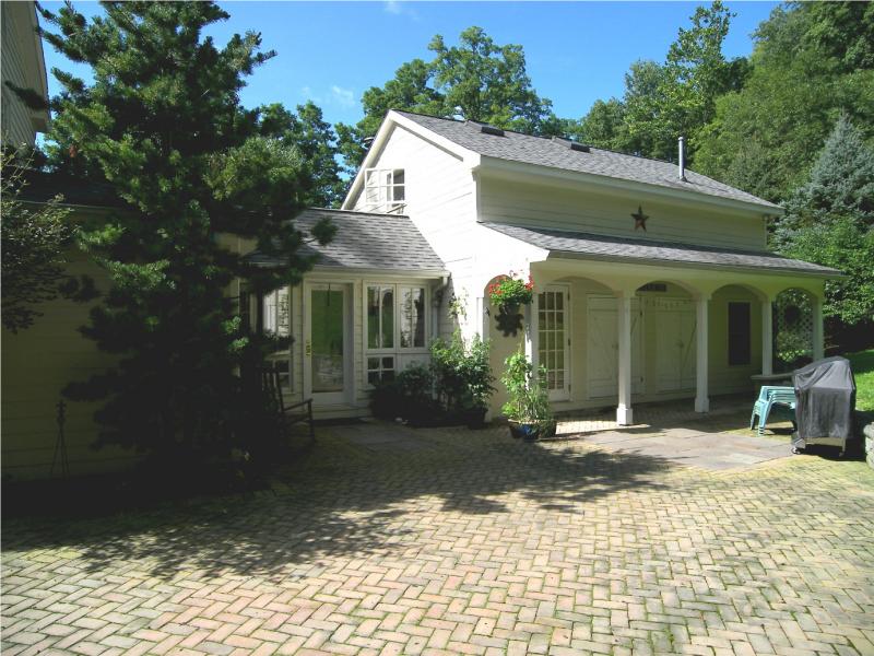 Viewing Image 15
