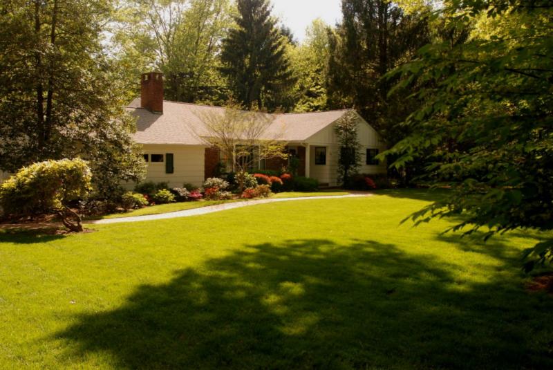 Single Family Home for Sale, ListingId:16921653, location: 290 S ORANGE AVE Livingston 07039
