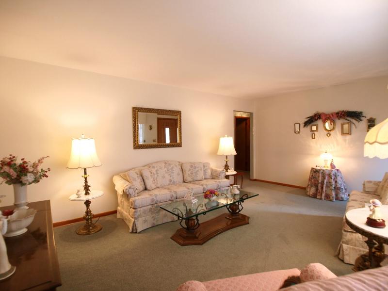 Viewing Image 4