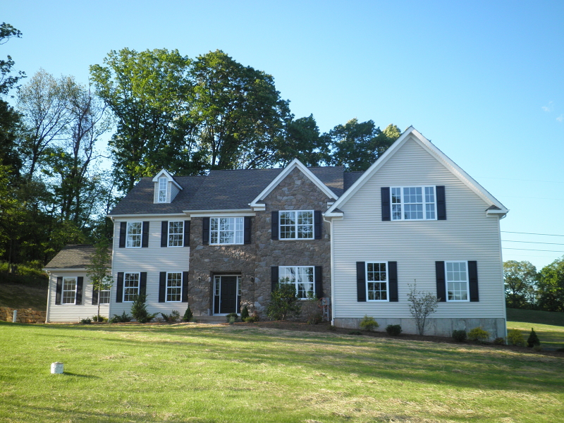 Single Family Home for Sale, ListingId:17274803, location: 10 DEMOTT RD Raritan 08869