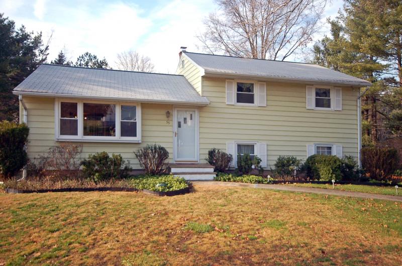 Single Family Home for Sale, ListingId:17784340, location: 59 CLAIRE DR Bridgewater 08807