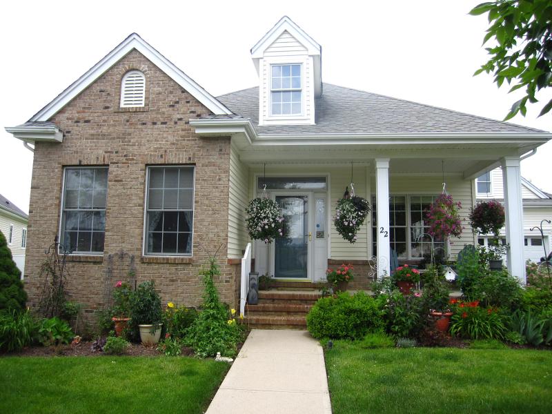 Single Family Home for Sale, ListingId:17836393, location: 22 MERLIN DR Washington 07882