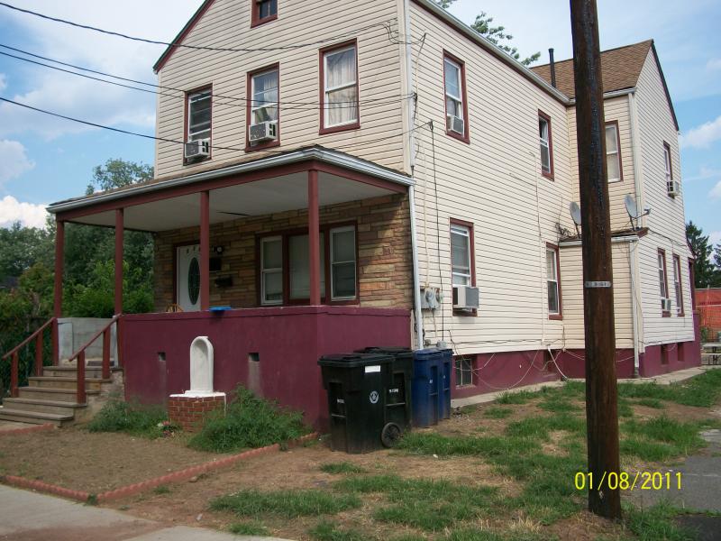 Multi Family for Sale, ListingId:17202664, location: 310 E 4TH ST Plainfield 07060