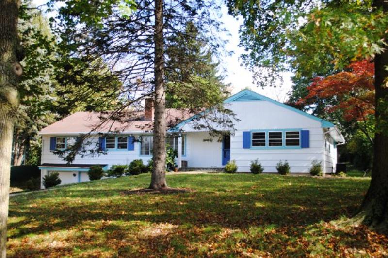 Single Family Home for Sale, ListingId:17579957, location: Basking Ridge 07920