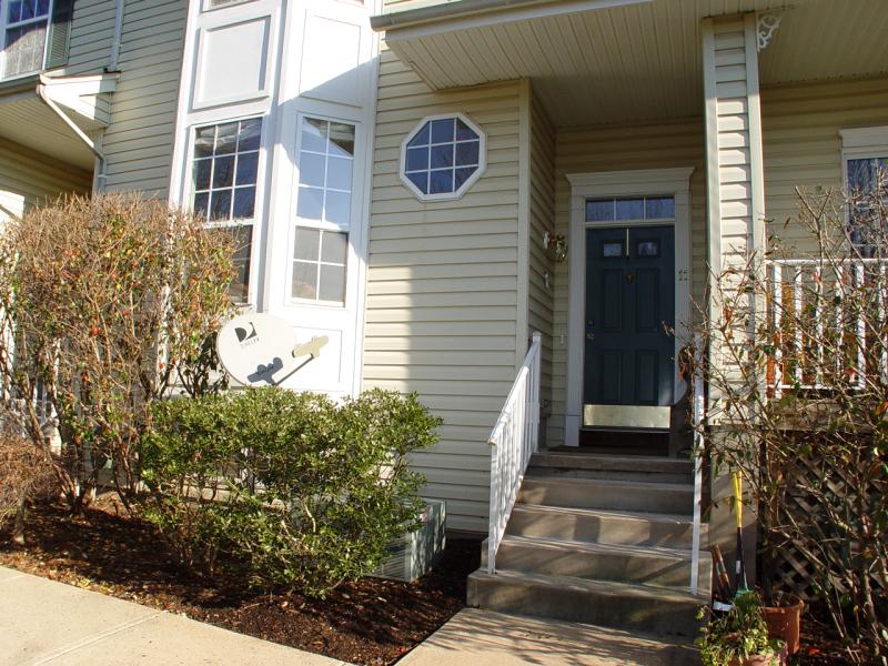 Single Family Home for Sale, ListingId:17784341, location: 11 WORTHINGTON TER Raritan 08869