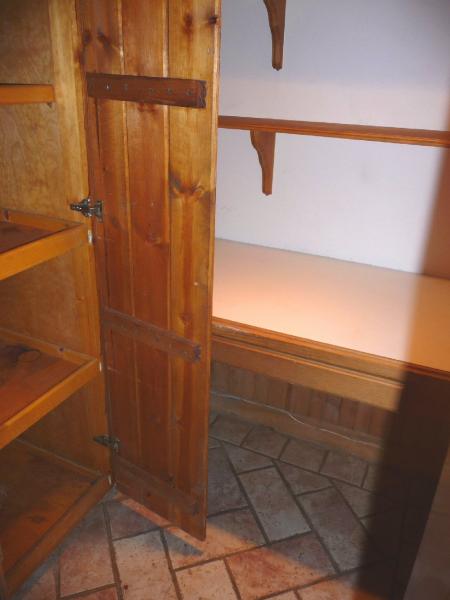 Viewing Image 9