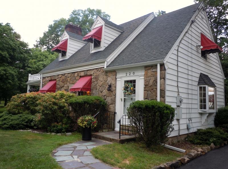 Single Family Home for Sale, ListingId:17889182, location: 220 CHURCH RD Bridgewater 08807