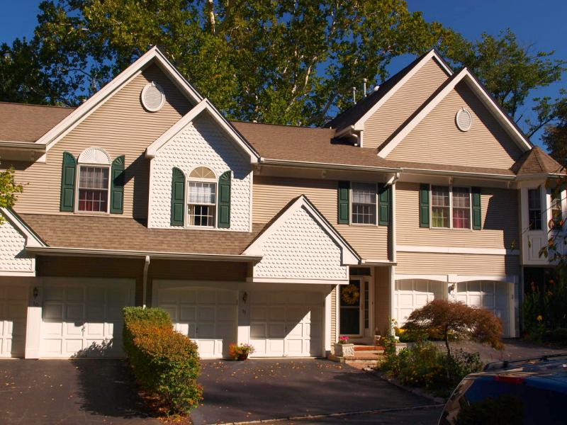 Single Family Home for Sale, ListingId:18112126, location: 11 ROCK CREEK WOODS Lambertville 08530