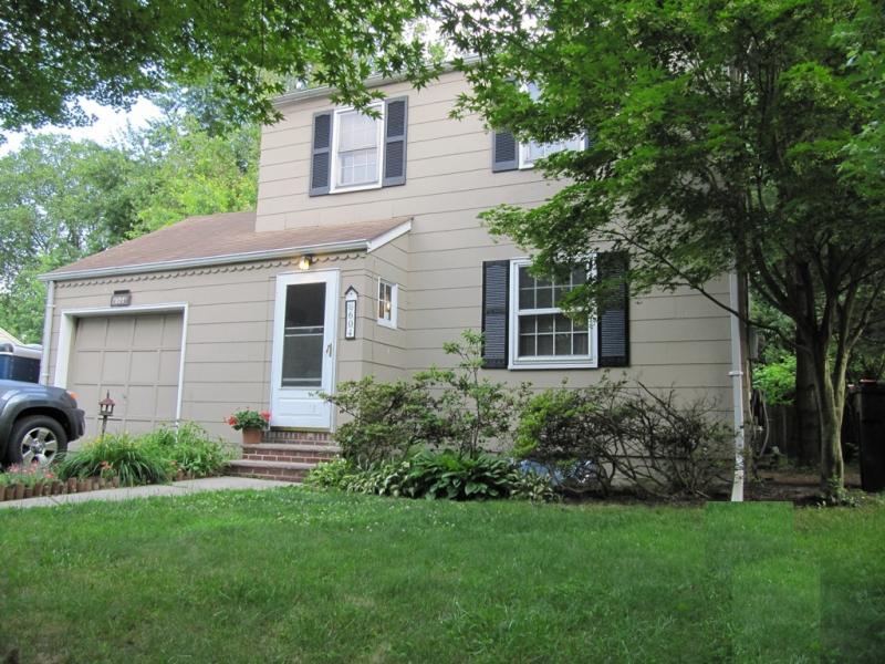 Single Family Home for Sale, ListingId:16991103, location: 604 Terrill Road Plainfield 07062