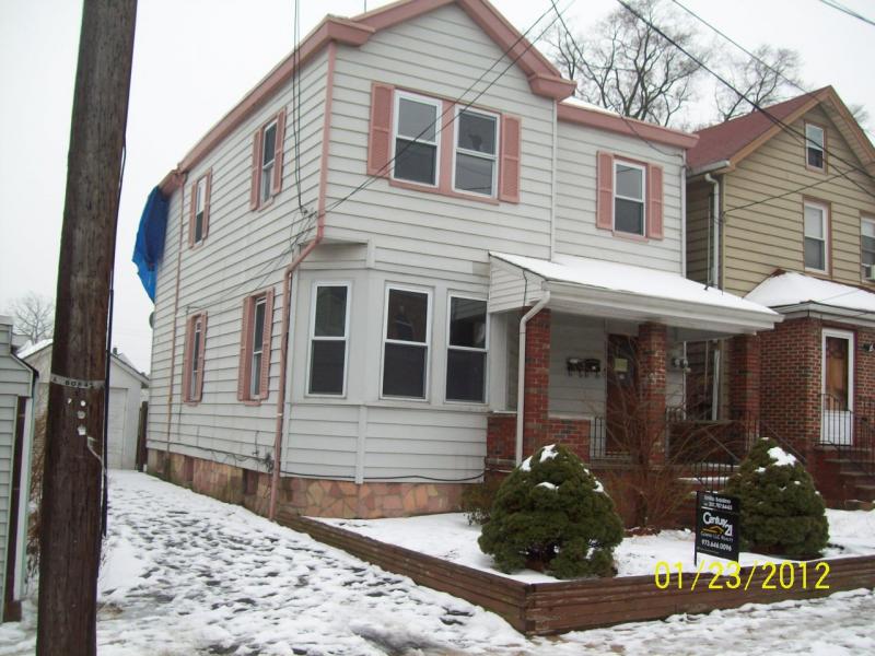Multi Family for Sale, ListingId:17935555, location: 444 FOREST ST Kearny 07032